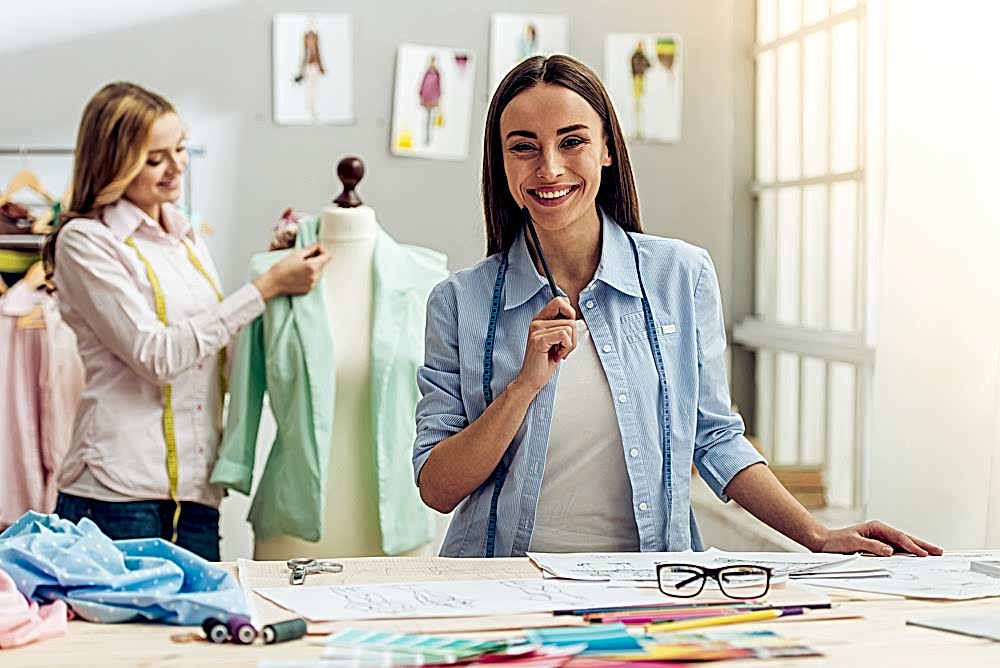 Moda Ve Tekstil Tasarimi Dersi