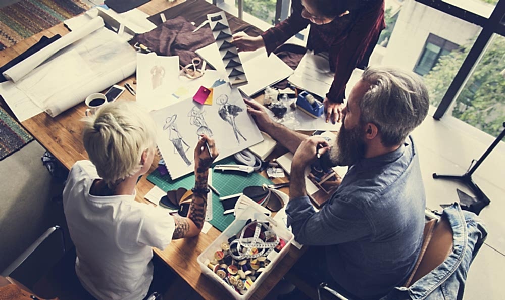 Moda Ve Tekstil Tasarimi Egitimi